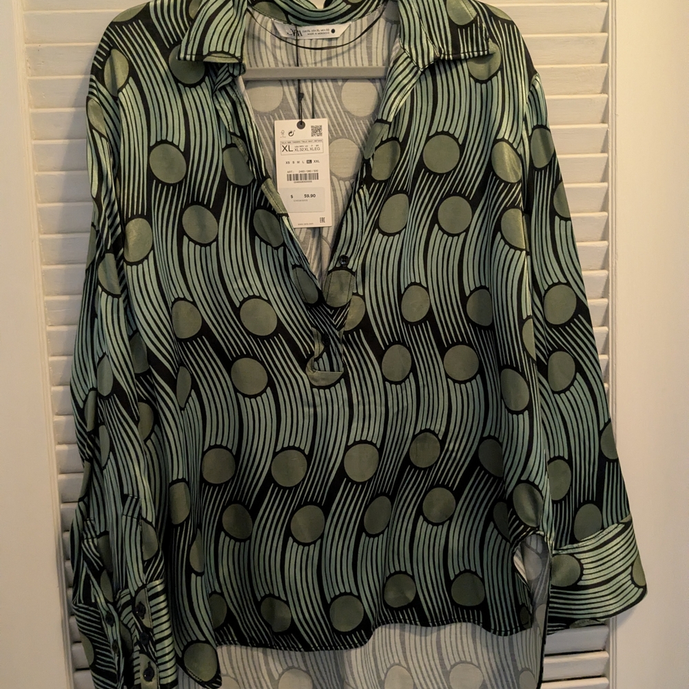 Zara Geometric Green and Black Button Down Shirt